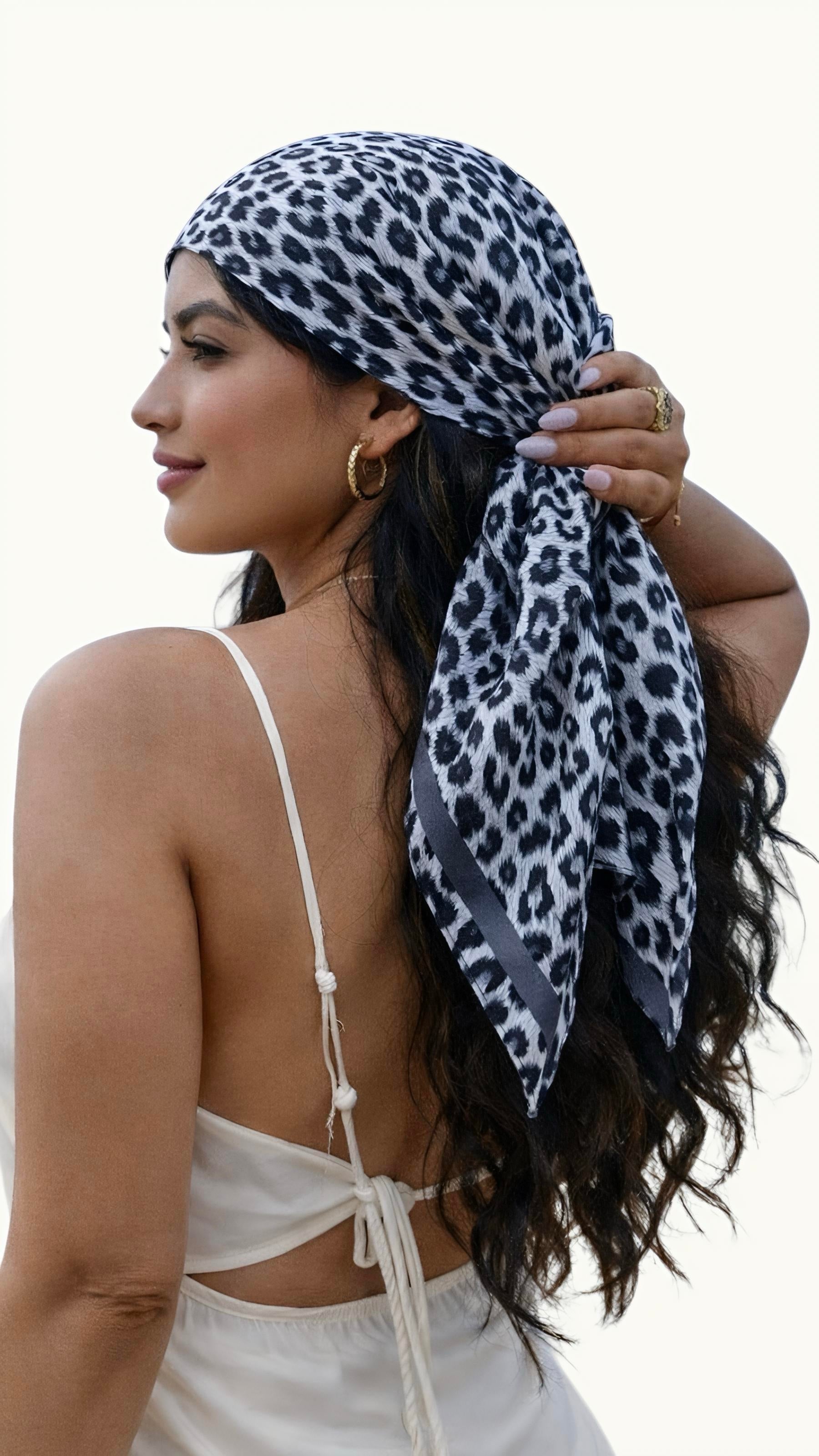 Pañoleta Bloom Animal Print
