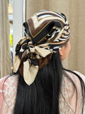 Pañoleta Bloom Animal Print